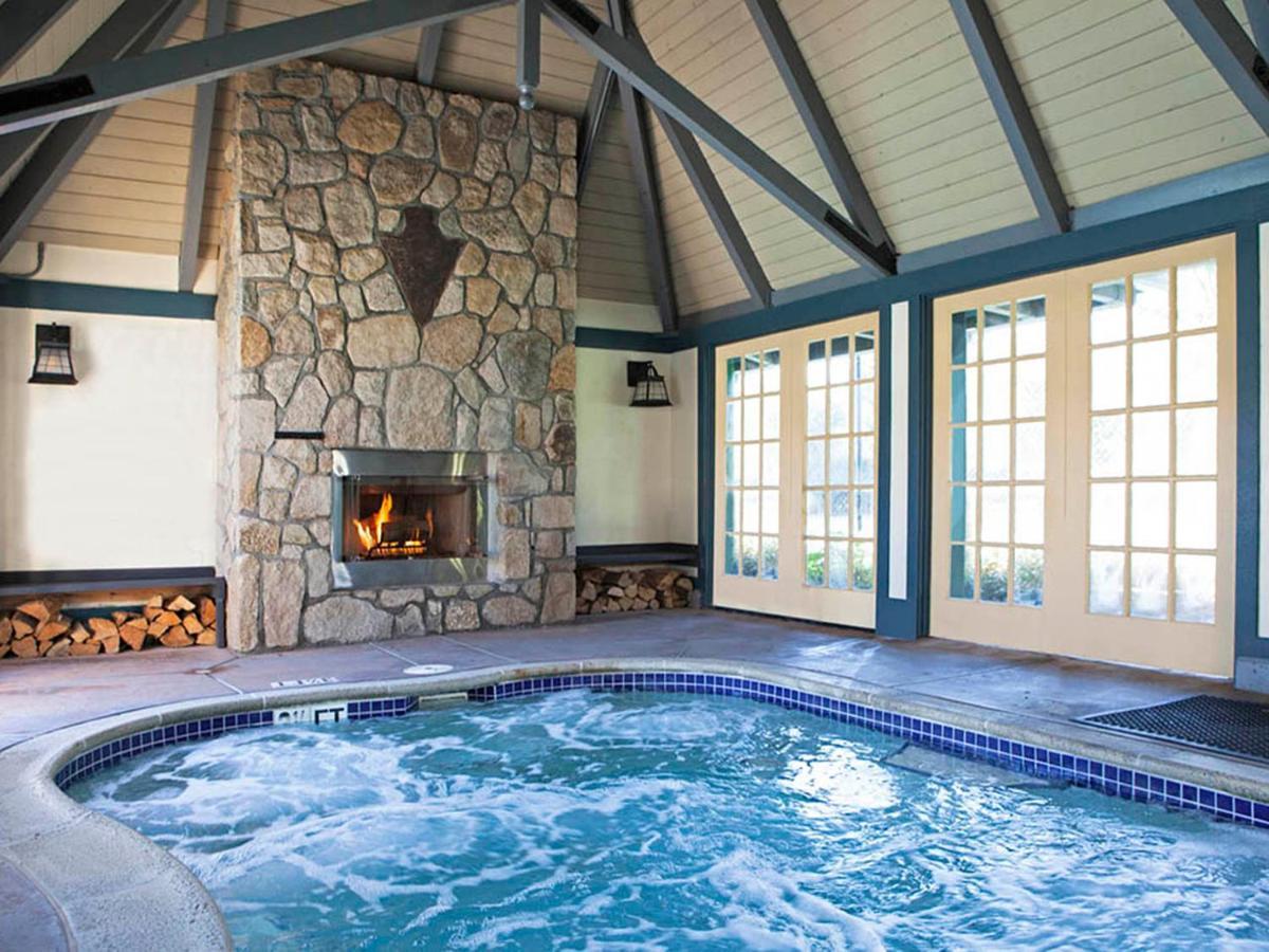 Ucla Lake Arrowhead Lodge Exterior photo