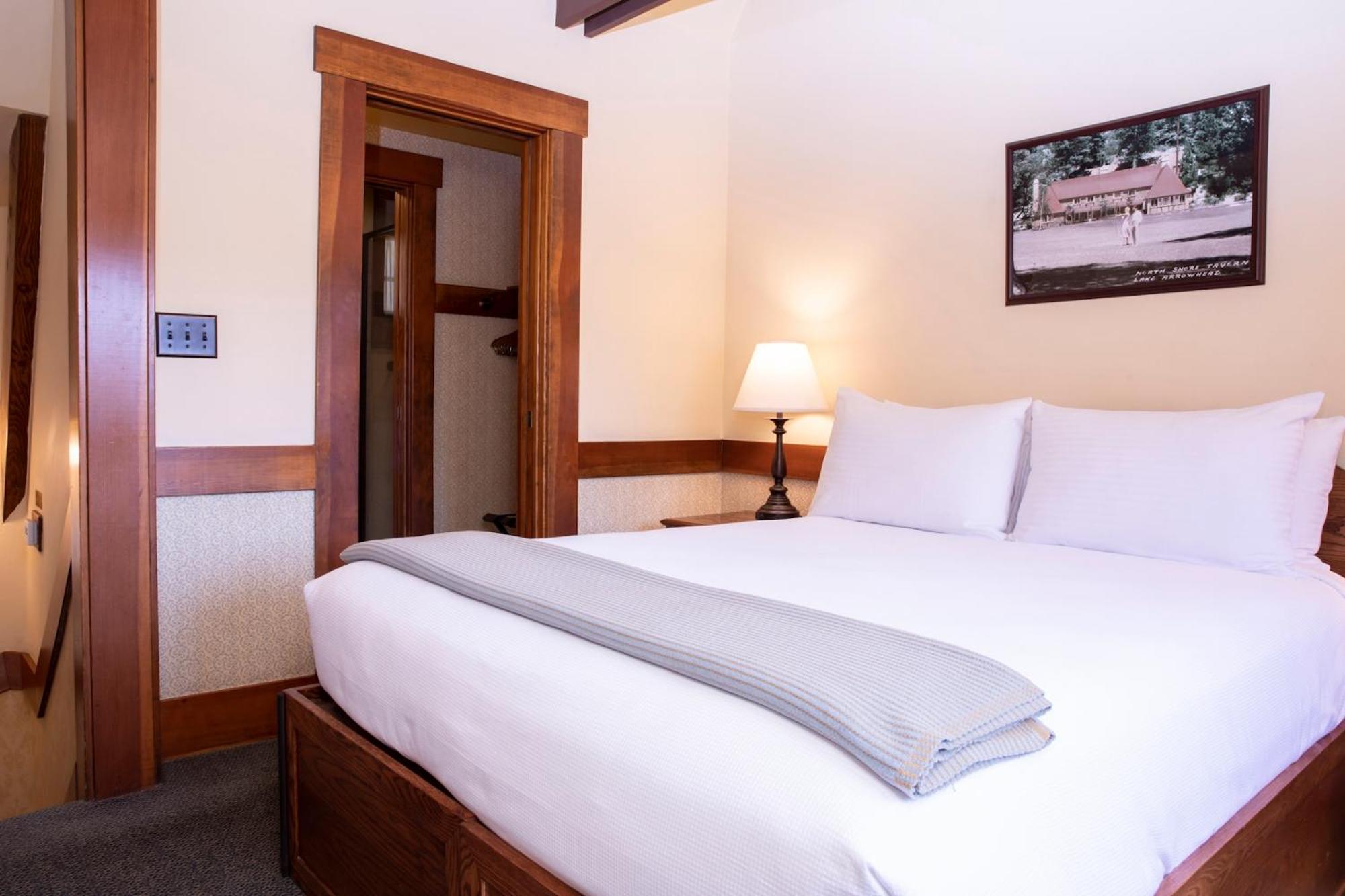 Ucla Lake Arrowhead Lodge Room photo